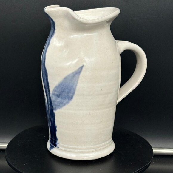 Vintage Pottery Hand Turned Salt Glaze Blue Leaf Pitcher Vase 7.5" - Picture 6 of 12